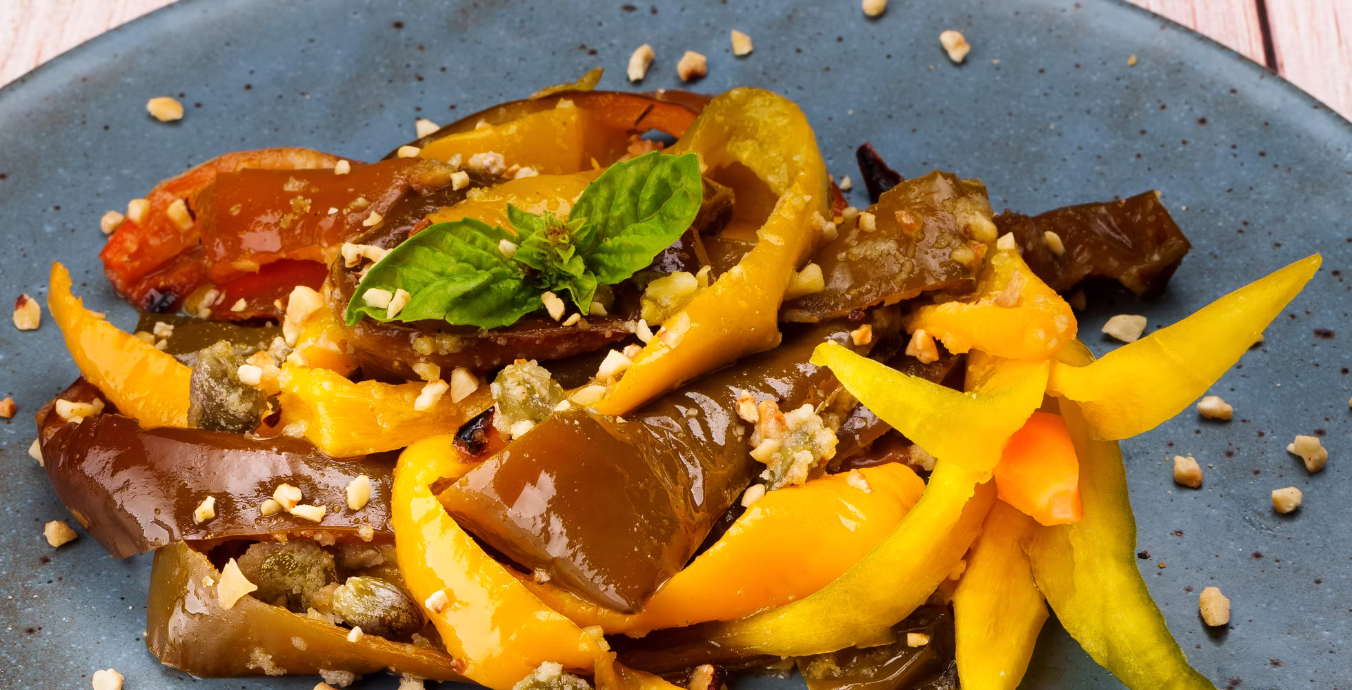 Peperoni ammollicati alle mandorle